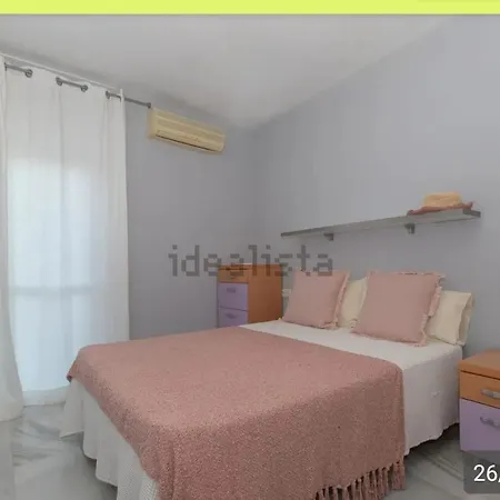 3-min Walk To , Pool , , 3br Feriehus *