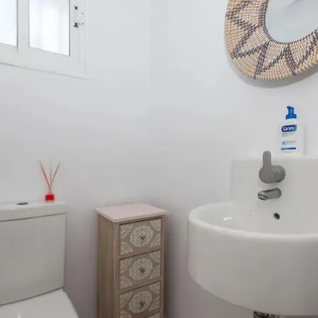 Feriehus 3-min Walk To , Pool , , 3br